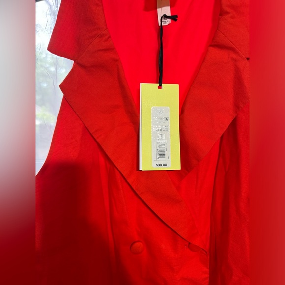 NO OFFERS‼️‼️Sleeveless Blazer Mini Dress - Future Collective - Picture 6 of 9